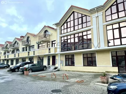 2-комнатная квартира: Севастополь, улица Степаняна, 10Б (77 м)