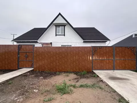 Дом в Иркутская область, Иркутский муниципальный округ, с. Хомутово ...