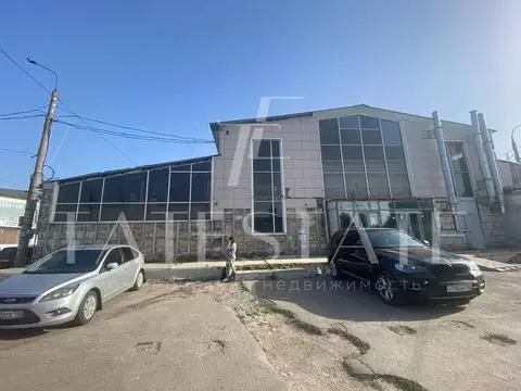Помещение свободного назначения в Татарстан, Казань ул. Сибирский ...