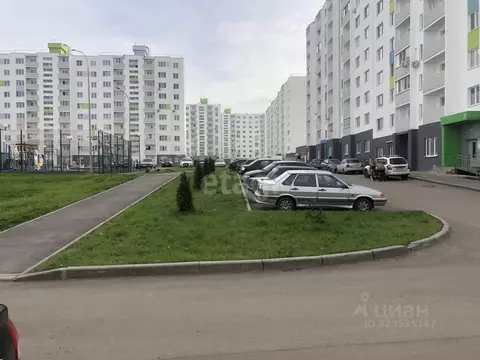 2-к кв. Саратовская область, Саратов ул. Имени Михаила Булгакова, 4А ...