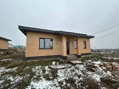 Дом в Башкортостан, Иглинский район, Акбердинский сельсовет, с. ...