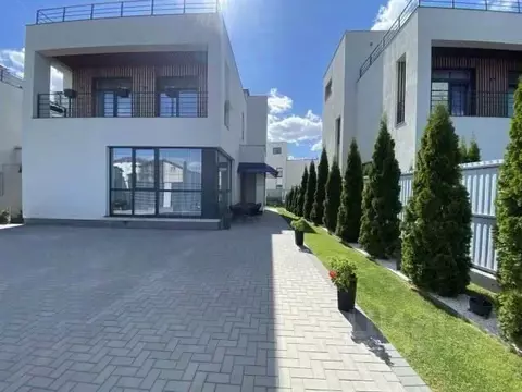 Коттедж в Московская область, Истра муниципальный округ, д. Лобаново ...