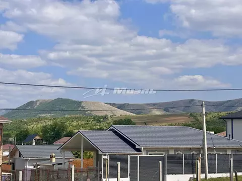 Участок в Крым, Симферопольский район, Добровское с/пос, с. ...