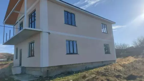 Дом в Крым, Симферопольский район, Трудовское с/пос, с. Ивановка ул. ...