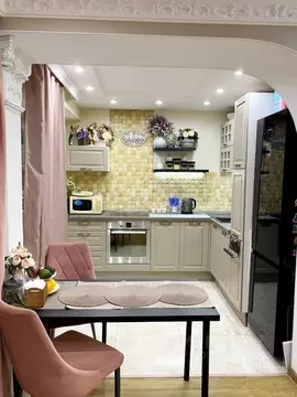 2-к кв. Волгоградская область, Волгоград ул. 8-й Воздушной Армии, 10а ...