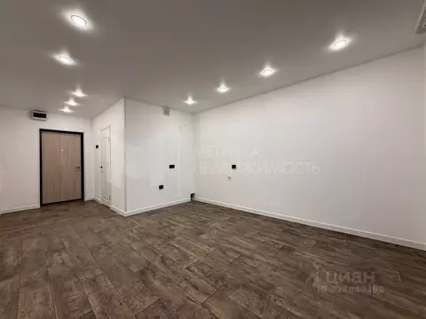 Студия Тюменская область, Тюмень ул. Тимофея Чаркова, 28 (24.9 м)