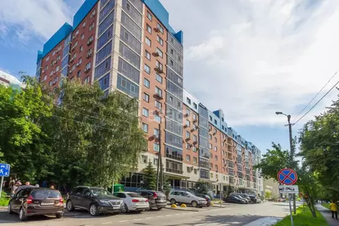 Гараж в Тюменская область, Тюмень ул. Кузнецова, 13 (14 м)