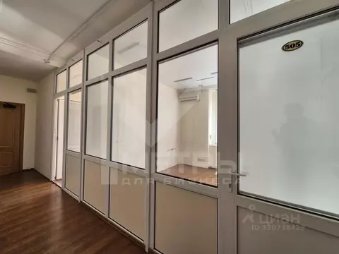 Офис в Краснодарский край, Краснодар Центральный мкр, ул. Буденного, ...