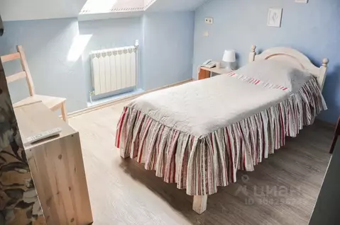 Комната Псковская область, Печорский муниципальный округ, д. Изборск ...