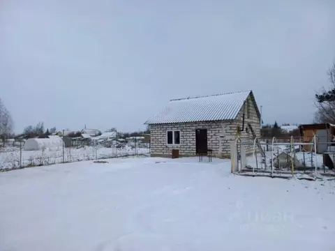 Дом в Псковская область, Псковский район, Логозовская волость, д. ...