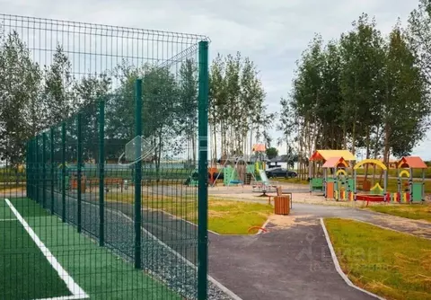 Участок в Тюменская область, Тюменский муниципальный округ, с. Чикча, ...