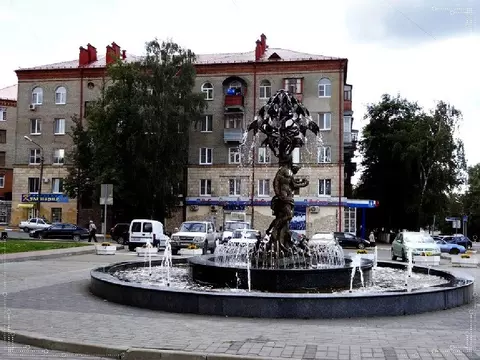 Продается 2-комнатная квартира