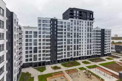 3-к кв. Тюменская область, Тюмень ул. Братьев Бондаревых, 5 (90.4 м)