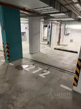 Гараж в Москва Сосенское поселение, просп. Куприна, 3к2 (18 м)