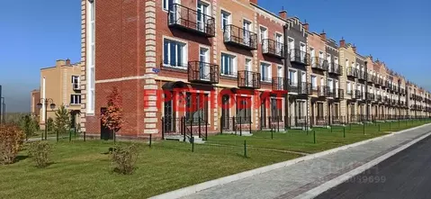 Таунхаус в Новосибирская область, с. Новолуговое, Березки-2 мкр, 5-й ...