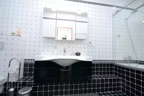 3-к кв. Саха (Якутия), Якутск ул. Пояркова, 18 (81.0 м)