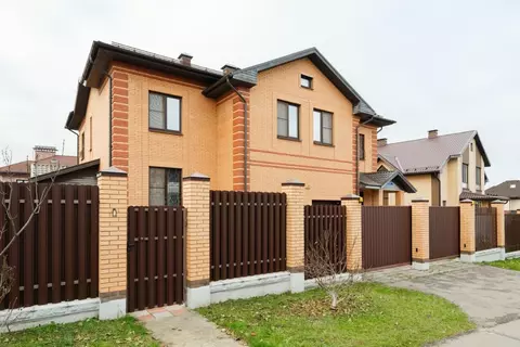 Коттедж в Москва пос. Марьино, Есенино кп,  (377 м)