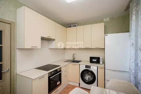 1-к кв. Омская область, Омск проезд 4-й Амурский, 14к1 (33.6 м)