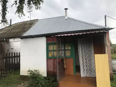 Дом в Алтайский край, Первомайский район, с. Логовское ул. Титова (36 ...