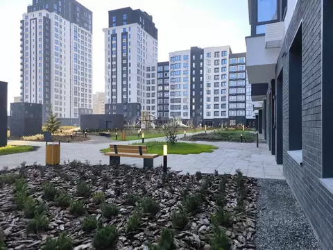 2-к кв. Тюменская область, Тюмень ул. Братьев Бондаревых, 5 (55.7 м)