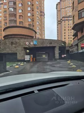 Гараж в Москва наб. Академика Туполева, 15 (12 м)