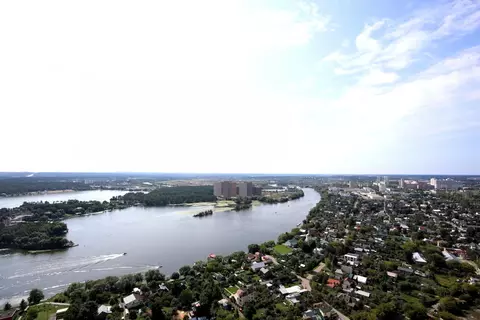 Продается 3-комнатная квартира