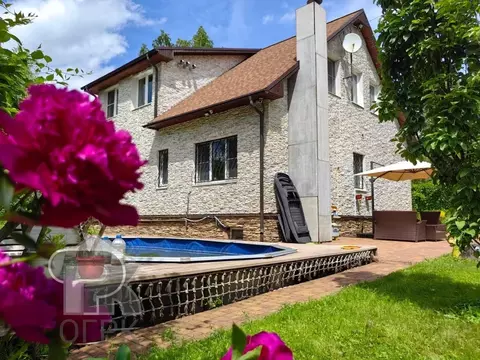 Дом в Московская область, Солнечногорск городской округ, д. Редино 615 ...