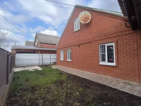 Дом в Краснодарский край, Динской район, Новотитаровская ст-ца ...