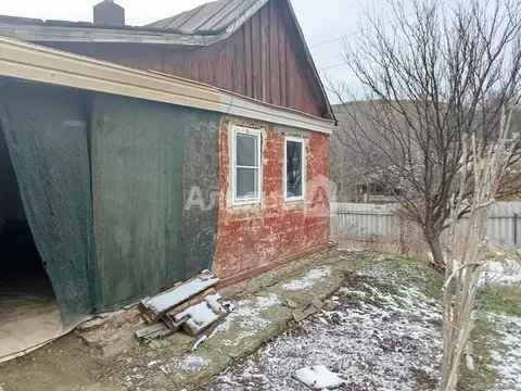 Дом в Ростовская область, Каменск-Шахтинский Нижне-Профильная ул. (31 ...