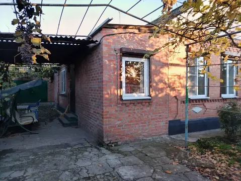 Дом в Ростовская область, Азов Азовский район, Новый пер., 11 (70 м)