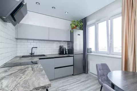2-к кв. Тюменская область, Тюмень Дамбовская ул., 25к1 (51.2 м)