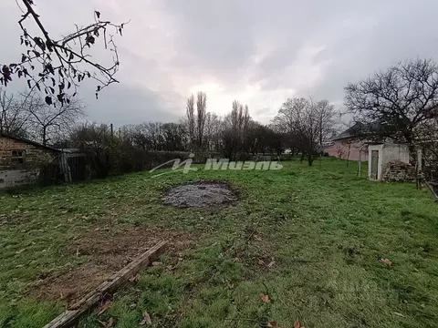 Участок в Крым, Симферопольский район, с. Кольчугино ул. ...