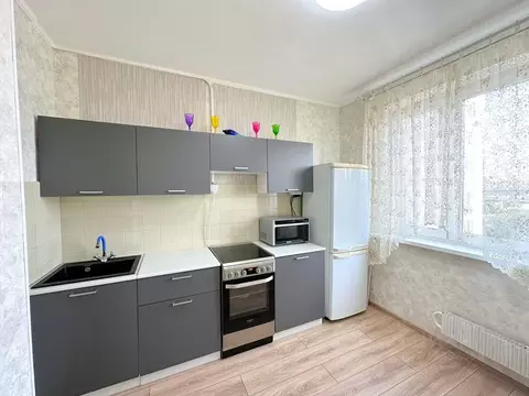 2-к кв. Москва ул. Ивана Франко, 42/2 (55.0 м)