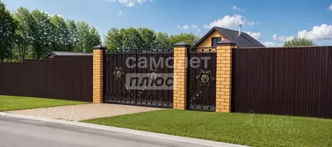 Дом в Воронежская область, Семилукский район, Губаревское с/пос, с. ...