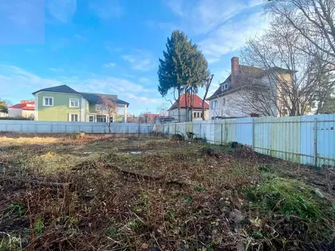 Участок в Калининградская область, Калининград ул. Сержанта Мишина, 50 ...