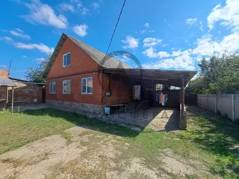 Дом в Краснодарский край, Апшеронск ул. Комарова (178 м)