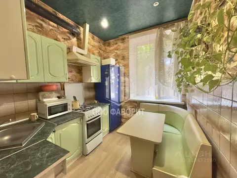 3-к кв. Волгоградская область, Волгоград ул. Борьбы, 17 (68.4 м)