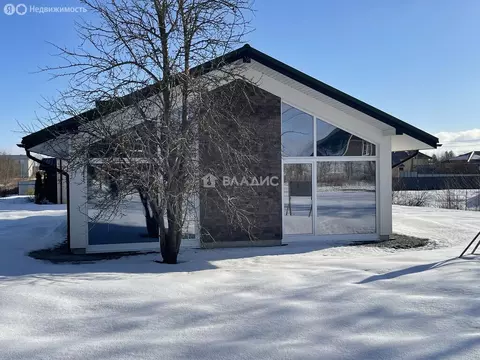 Дом в Калининградская область, Гурьевский муниципальный округ, посёлок ...