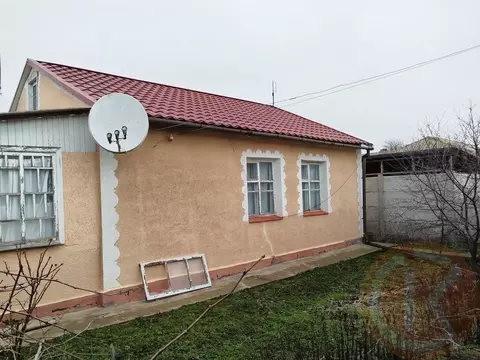 Дом в Крым, Сакский район, Ромашкинское с/пос, с. Колоски ул. Сергея ...