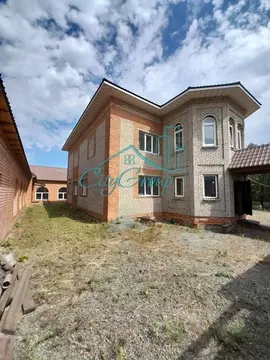 Коттедж в Оренбургская область, Орск Новый город мкр, ул. Гранитная, ...