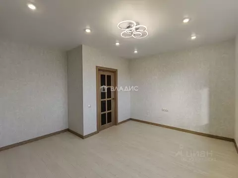 2-к кв. Калужская область, Калуга бул. Солнечный, 18 (52.0 м)