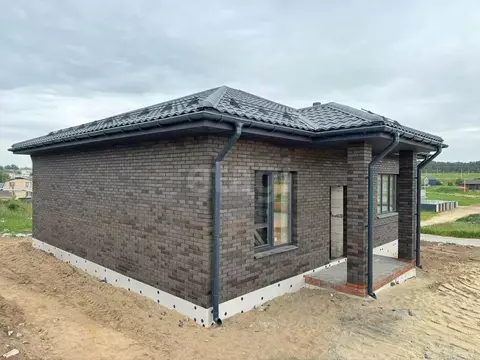 Дом в Калужская область, Калуга городской округ, д. Канищево  (98 м)