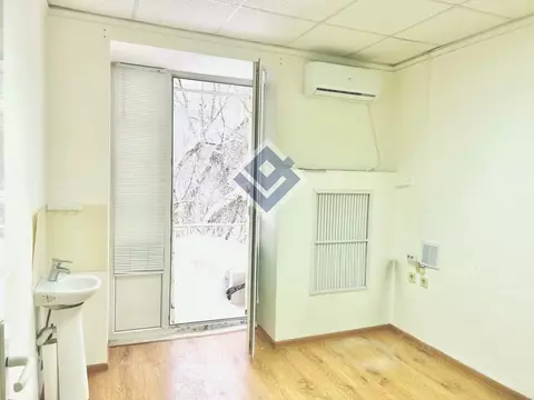 Офис в Пермский край, Пермь ул. Нефтяников, 27 (52 м)