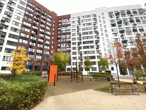 Продается 3-комнатная квартира