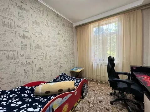 3-к кв. Ростовская область, Таганрог Кольцовская ул. (72.0 м)