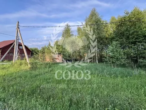 Участок в Калужская область, Тарусский район, Алекино с/пос, д. ...