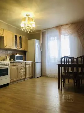 3-к кв. Тверская область, Тверь Республиканская ул., 11 (94.0 м)