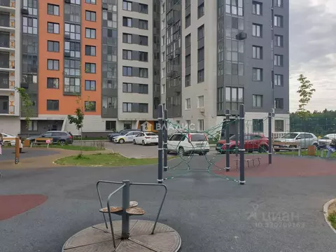 1-к кв. Московская область, Красногорск бул. Космонавтов, 12к1 (42.0 ...