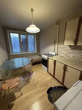 1-к кв. Москва, Москва, Московский г. 1-й мкр, 25 (37.0 м)