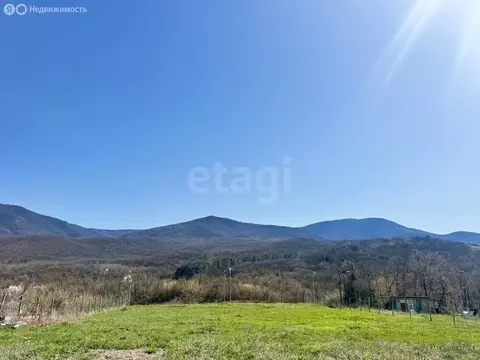 Участок в Белогорский район, Земляничненское сельское поселение, село ...